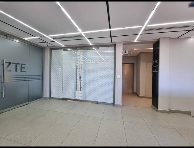 752M² OFFICE TO LET IN CENTURY CITY